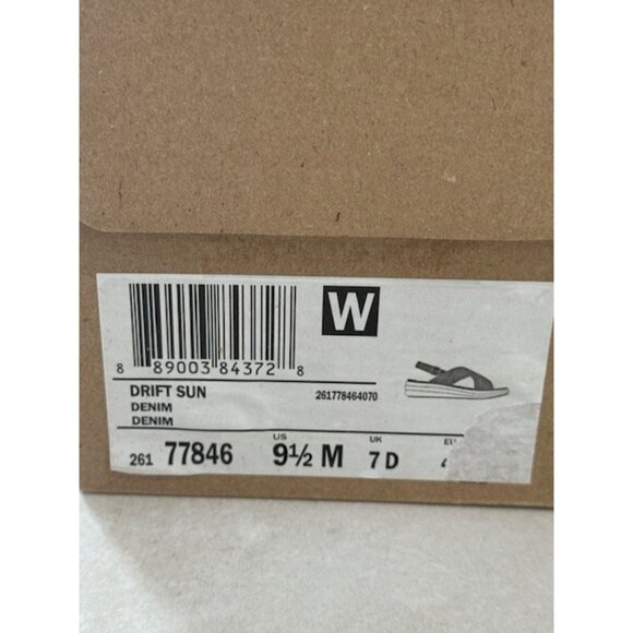 Clarks Cloud Steppers Drift Sun Sandals Womens Blue Denim Slingback Sz 9.5 M NIB - Picture 11 of 11